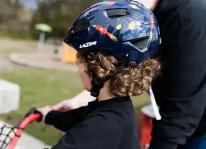 Шолом LAZER Nutz 2.0 KinetiCore, всесвіт