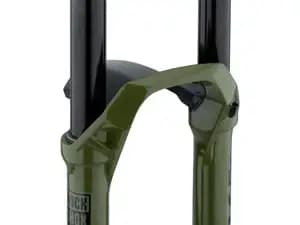 Вилка RockShox Lyrik Ultimate Charger 3 RC2 - Crown 27.5" Boost™ 15x110 150mm Gloss Black Alum Str Tpr 44offset DebonAir+ (includes Bolt On Fender,2 Btm Tokens, Star nut & Maxle Stealth) D1