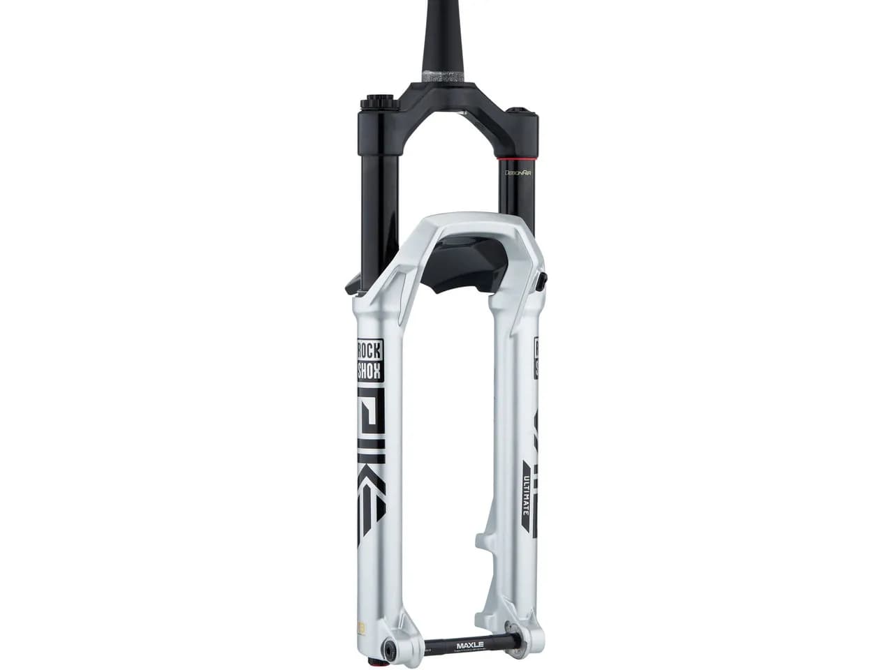 Вилка RockShox Pike Ultimate Charger 3 RC2 - Crown 27.5" Boost™ 15x110 140mm Silver Alum Str Tpr 44offset DebonAir+ (includes Bolt On Fender,2 Btm Tokens, Star nut & Maxle Stealth) C1
