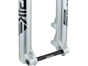 Вилка RockShox Pike Ultimate Charger 3 RC2 - Crown 27.5" Boost™ 15x110 140mm Silver Alum Str Tpr 44offset DebonAir+ (includes Bolt On Fender,2 Btm Tokens, Star nut & Maxle Stealth) C1