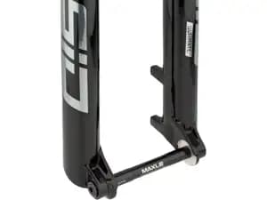 Вилка RockShox SID Ultimate Race Day - Remote 29" Boost™15X110 120mm Gloss Black 44offset Tapered DebonAir (includes Fender, Star nut, Maxle Stealth & TwistLoc Remote) C1