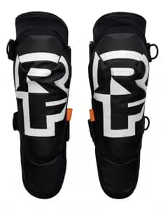 Захист коліна RACE FACE Sendy DH Knee-Stealth-L