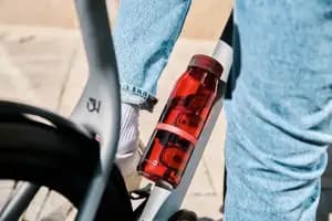 Фляга з конектором та базою FIDLOCK TWIST bottle 700мл., прозорий / червоний