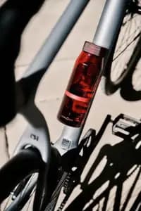 Фляга з конектором та базою FIDLOCK TWIST bottle 700мл., прозорий / червоний