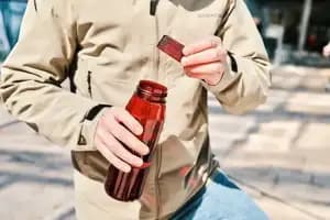 Фляга з конектором та базою FIDLOCK TWIST bottle 700мл., прозорий / червоний