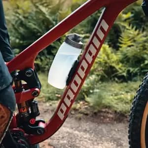 Фляга з конектором та базою FIDLOCK TWIST bottle 590мл., прозорий / білий
