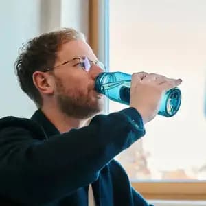 Фляга з конектором FIDLOCK TWIST single bottle 700мл., прозорий / червоний