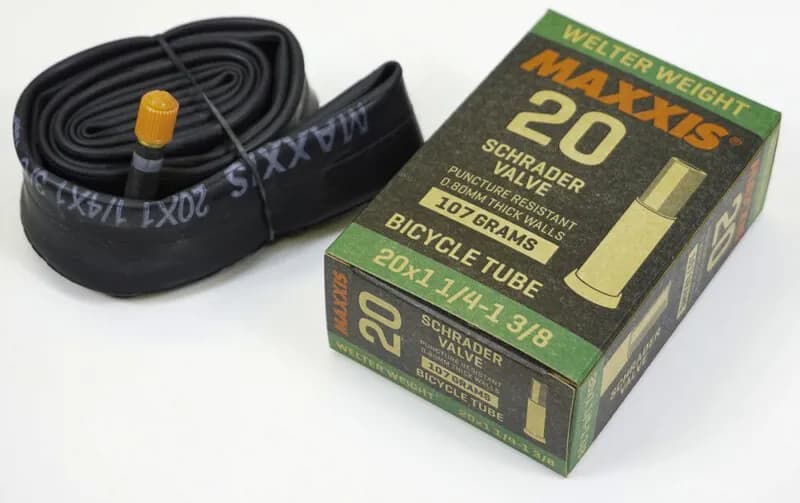 Камера Maxxis WELTER WEIGHT 20X1X1/4-1X3/8 Ніпель - Schrader 48мм