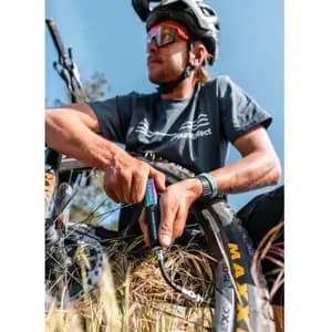 Ручний насос LEZYNE POCKET DRIVE PRO HV Чорний матовий 90psi Y18