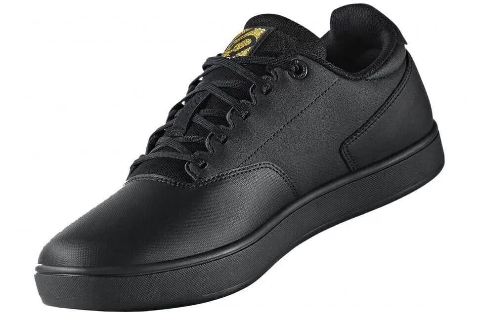 Кросівки FIVE TEN DISTRICT (BLACK) - UK Size 7,5