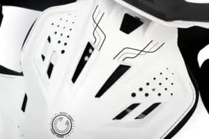 Захист тіла LEATT FUSION 3.0 Chest Protector [White], L/XL