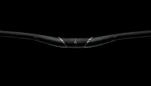 Руль RACE FACE AEFFECT, 35X760, 20MM RISER, BLK