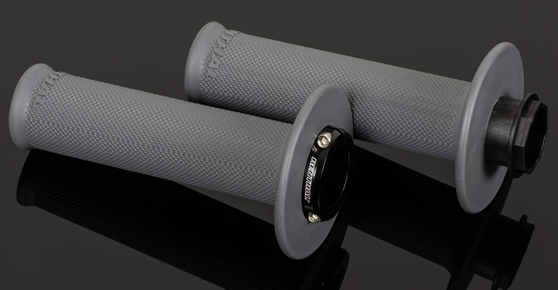 Гріпси Renthal MX Lock-On Grips - Full Diamond [Original], Medium