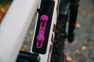 База FIDLOCK TWIST bike base, пурпуровий