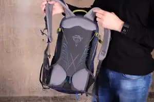 Рюкзак DEUTER Bike I Air EXP 16 колір 3221 midnight-moss