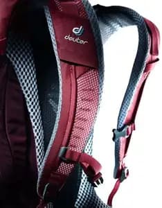 Рюкзак DEUTER Futura 22 SL колір 5526 cardinal-cranberry
