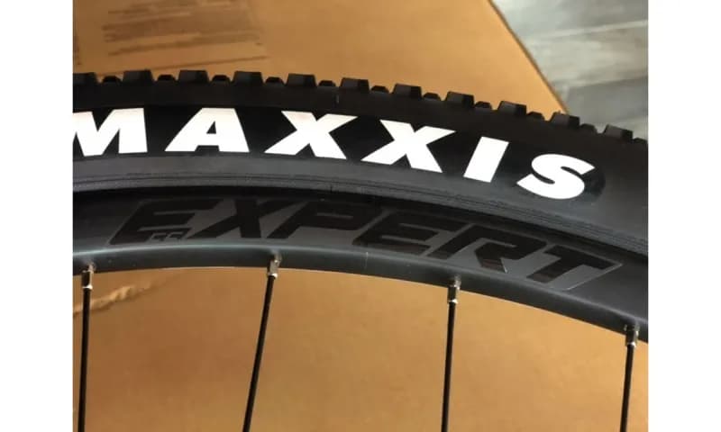 Обід MERIDA ninety-six Expert CC RIM 29" 23mm 14G*32H,F.V. AL BLACK