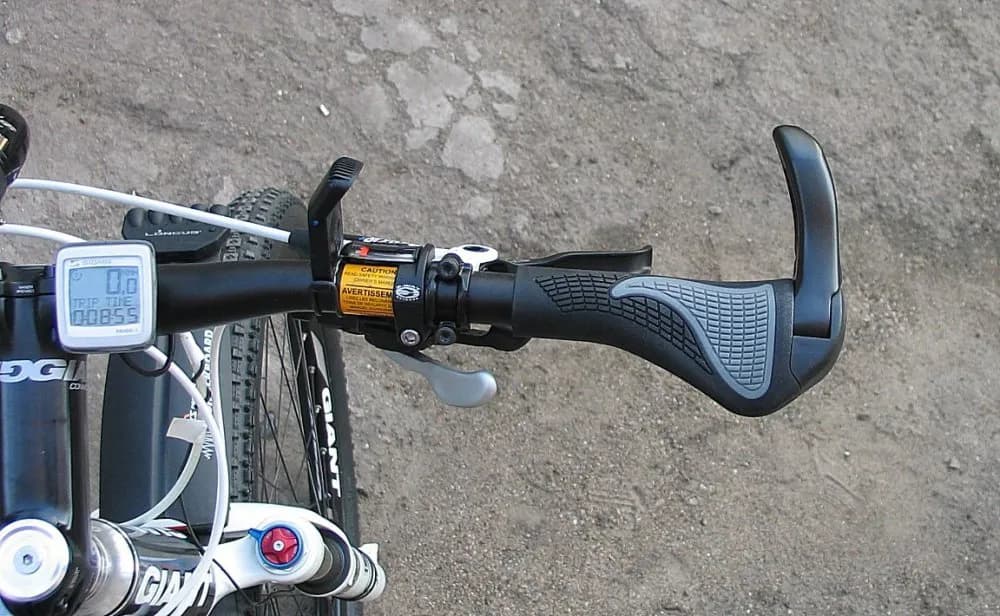 Вело грипсы KBGrips Ergo [Black], One Size