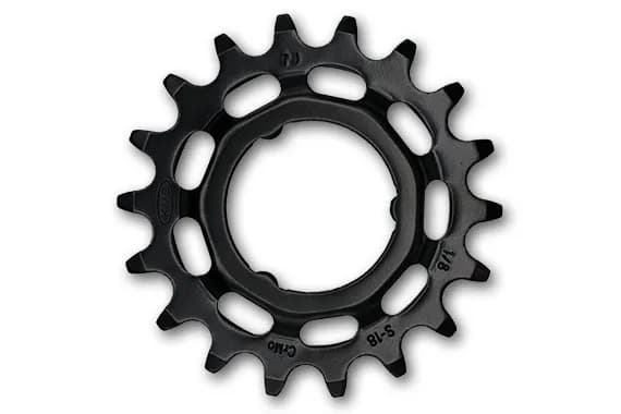 Зірка задня KMC Shimano Wide 18T чорна 1/8"