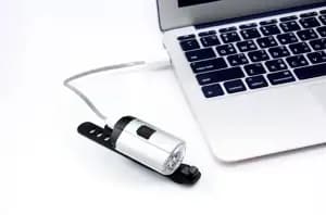 Світло переднє INFINI TRON 300 6 ф-цій, ALU чорний USB