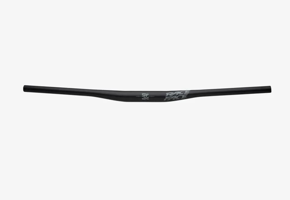 Руль RACE FACE CHESTER, 35X780, 10MM RISER Черный